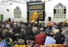 (١٣٨) سماحة الأستاذ في الحوزة العلمية السيد رشيد الحسيني في محاضرة دينية أثناء زيارة الأربعين - المشروع التبليغي للحوزة العلمية في زيارة الأربعين