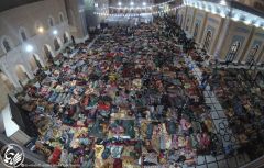 (٢٠٢) مبيت الزائرين في باحة موكب مجمع شهيد المحراب