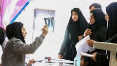 طبيب باختصاصات متنوعة يلتحقون بمرقد الامام الحسين (عليه السلام)